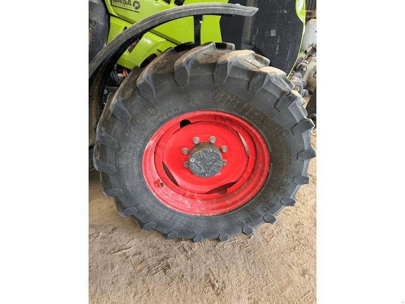 Traktor του τύπου CLAAS ARION 530 CIS, Gebrauchtmaschine σε Wargnies Le Grand (Φωτογραφία 3)