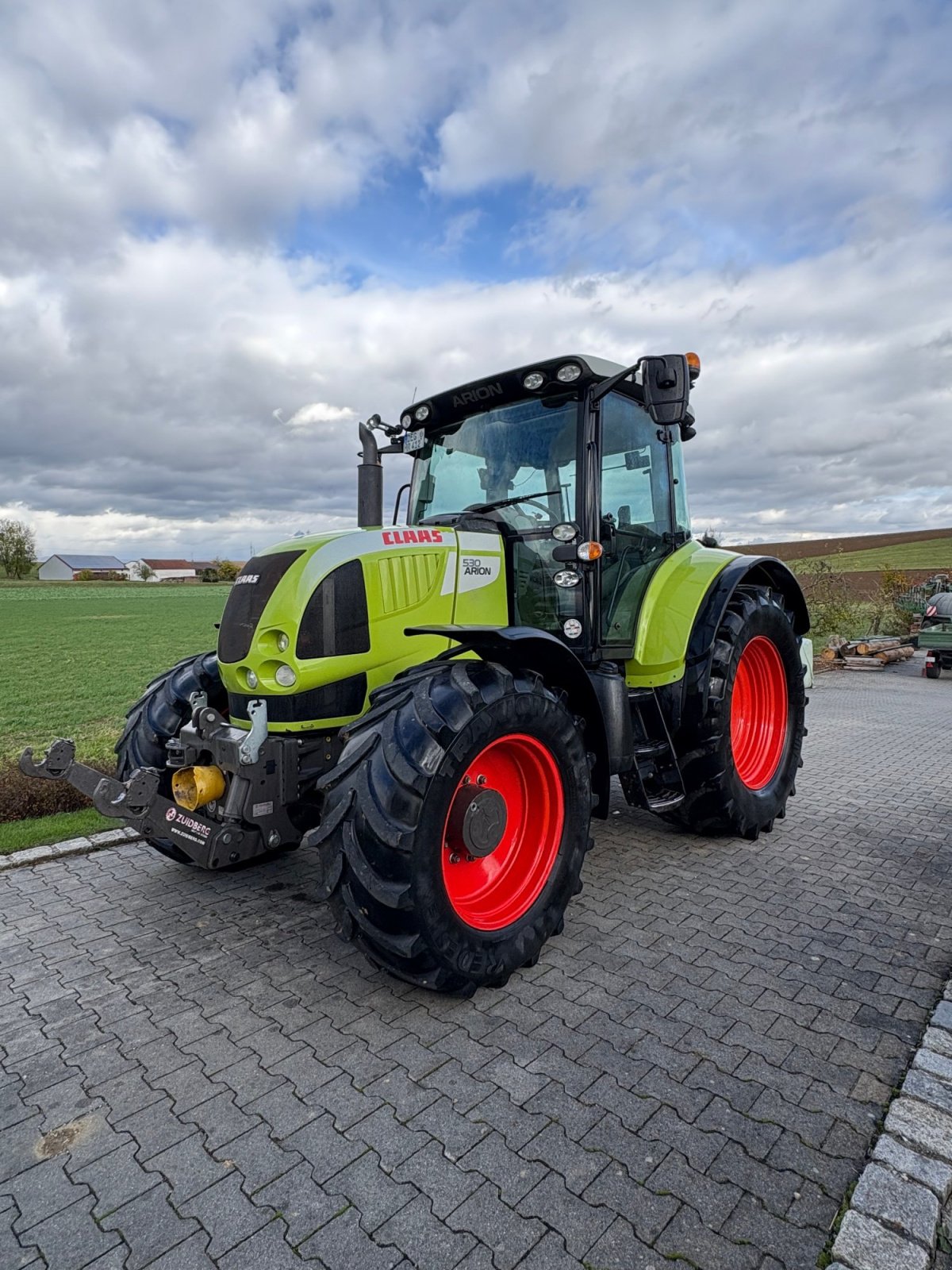 Traktor του τύπου CLAAS Arion 530 CIS, Gebrauchtmaschine σε Osterhofen (Φωτογραφία 2)