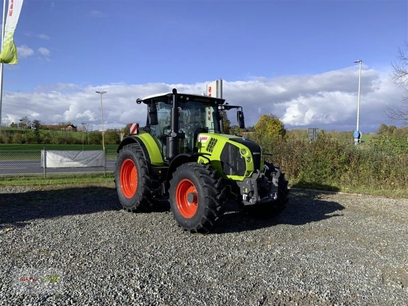 Traktor des Typs CLAAS ARION 530 CMATIC CEBIS, Neumaschine in Mengkofen (Bild 1)