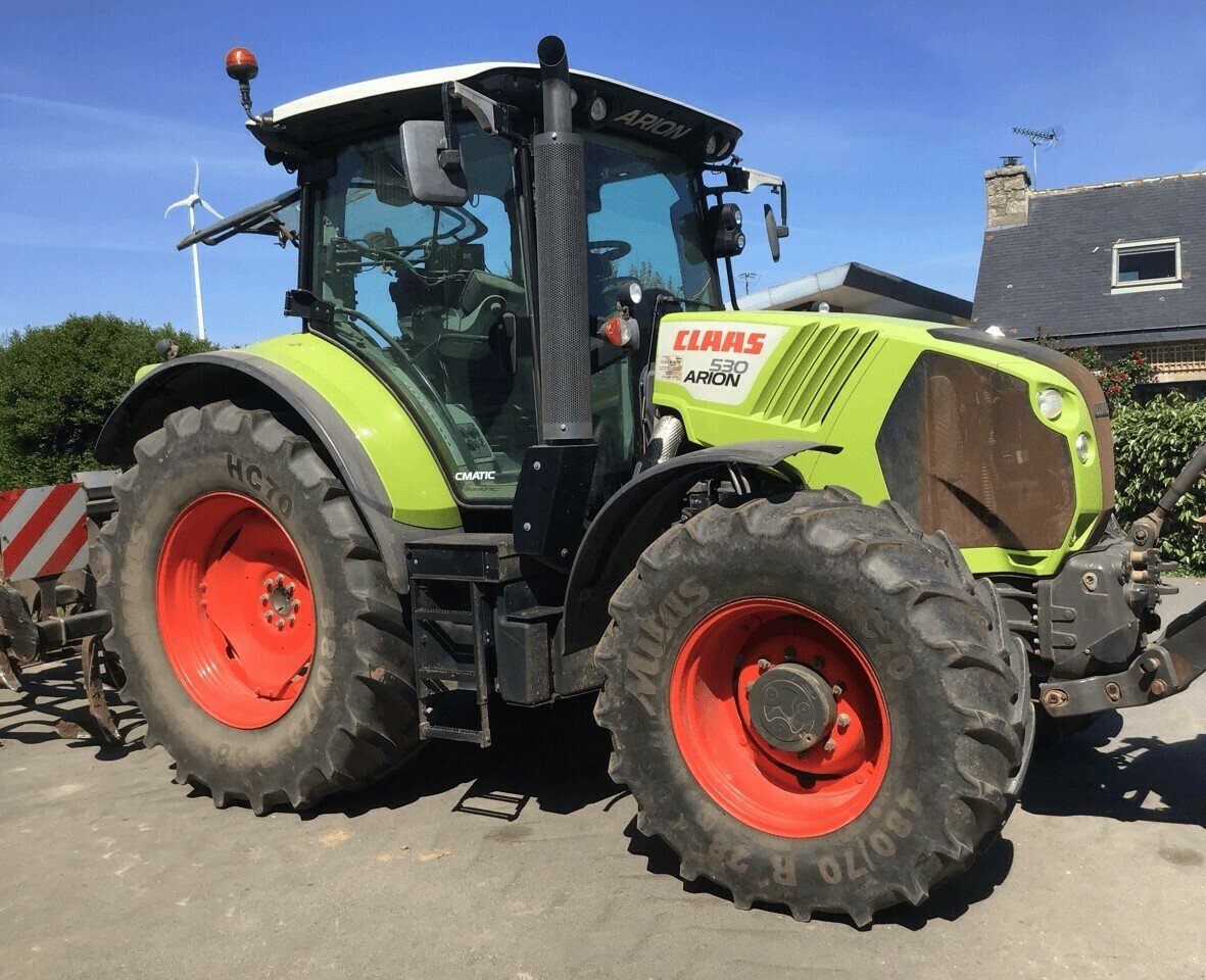 Traktor Türe ait CLAAS ARION 530 CMATIC, Gebrauchtmaschine içinde PLOUIGNEAU (resim 2)
