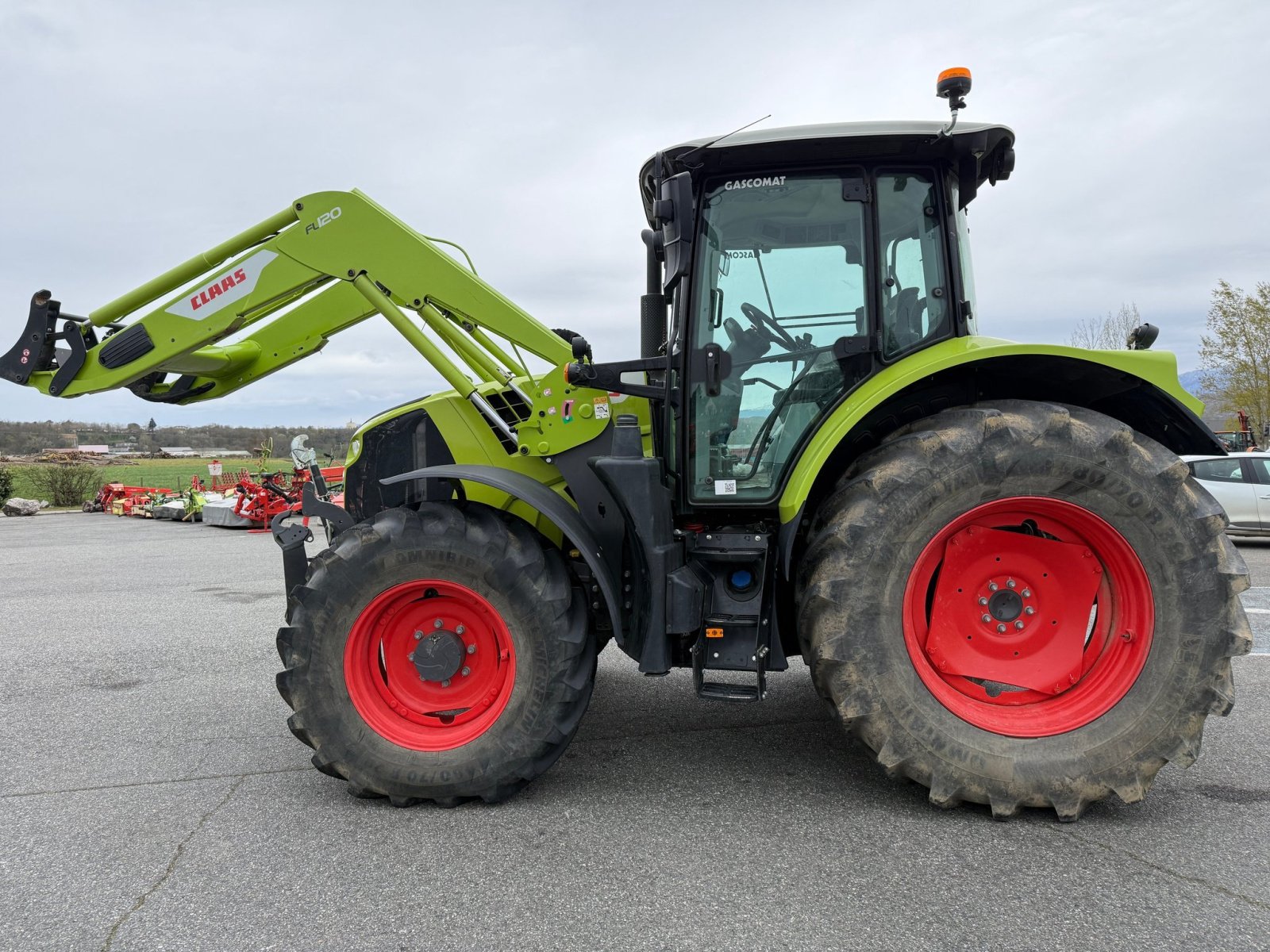 Traktor типа CLAAS ARION 530 HEXASHIFT -, Gebrauchtmaschine в ORLEIX (Фотография 7)