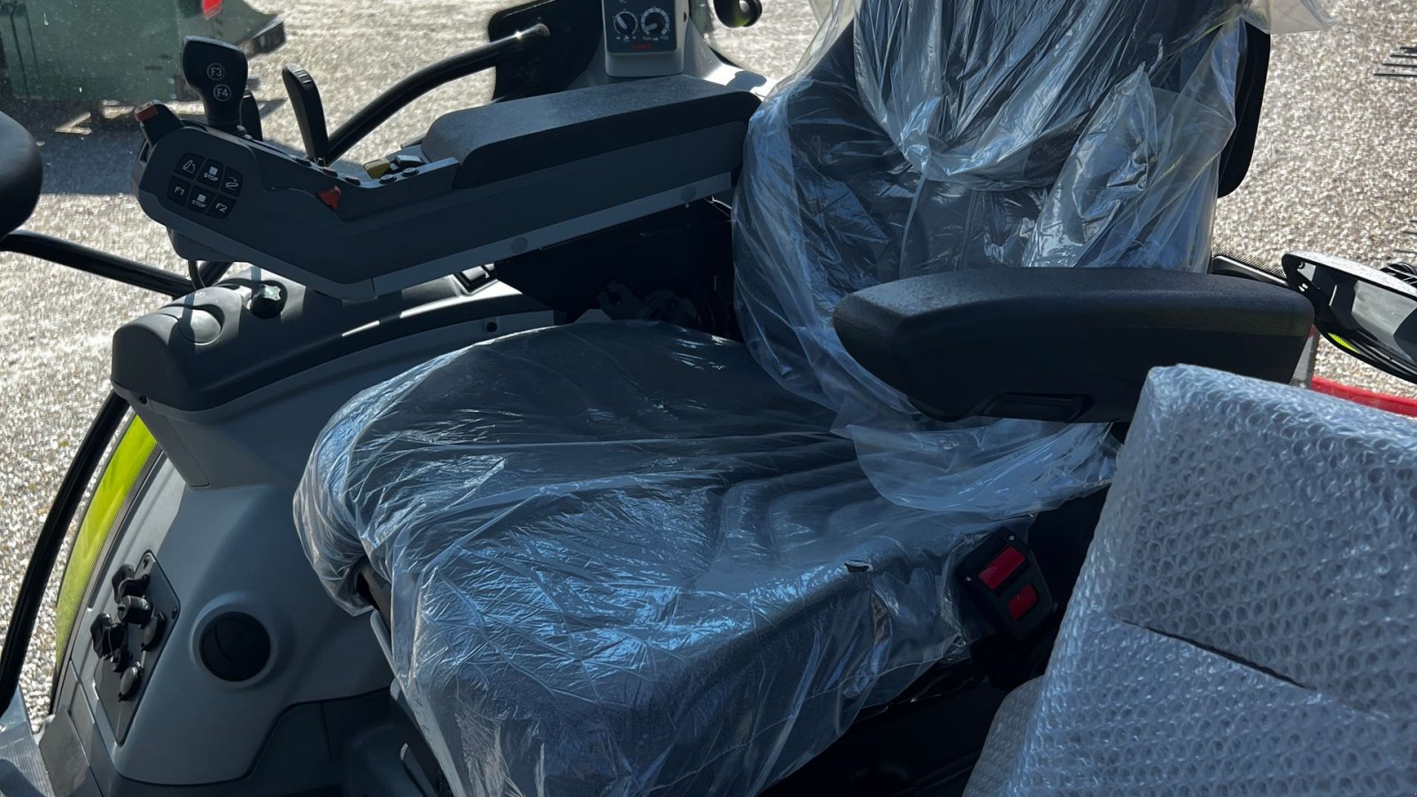 Traktor Türe ait CLAAS Arion 530 HEXASHIFT ARION 530 HEXASHIFT, Gebrauchtmaschine içinde Slangerup (resim 5)