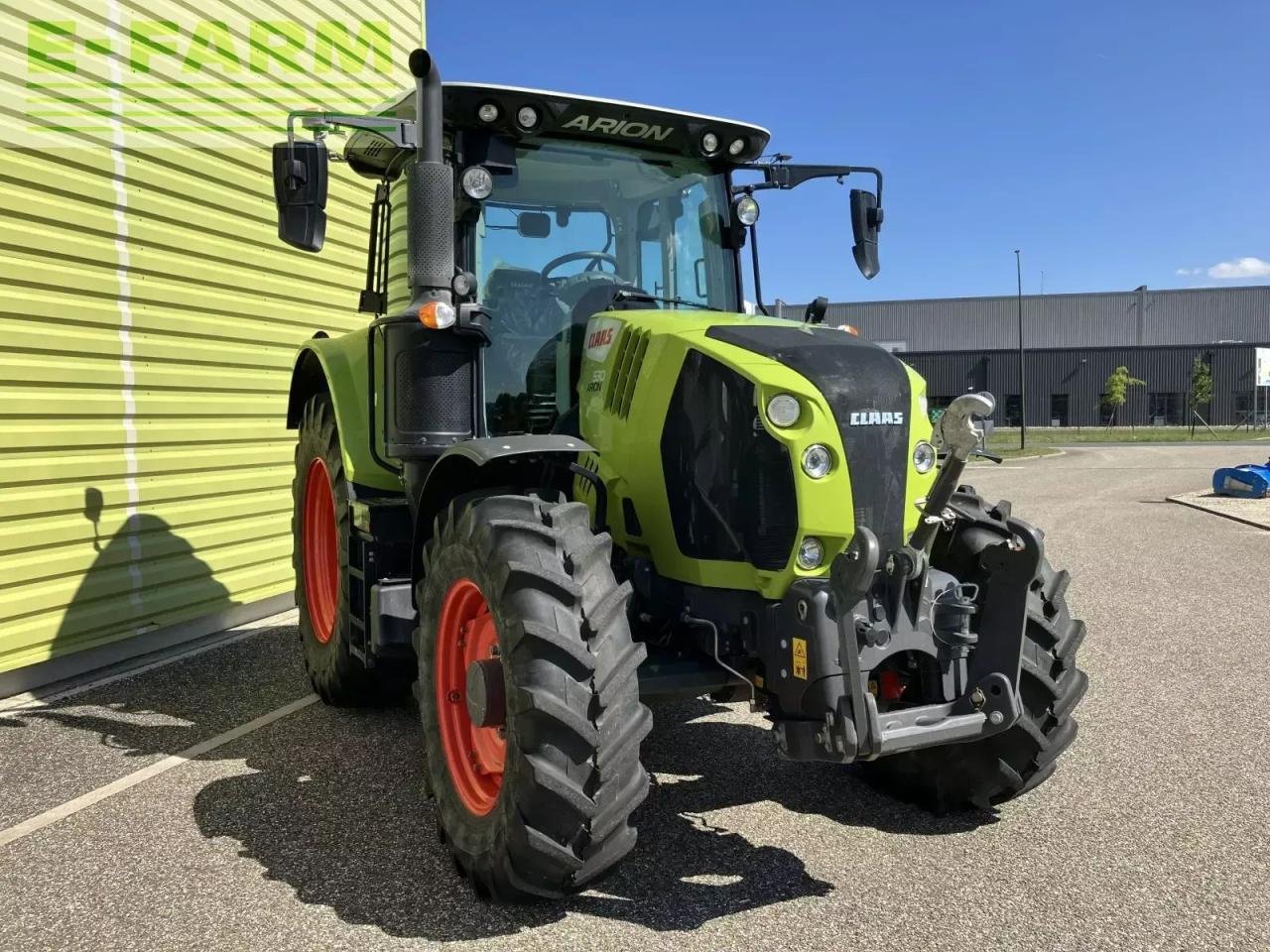 Traktor типа CLAAS arion 530 hexashift, Gebrauchtmaschine в AILLAS (33 - GIRONDE) (Фотография 5)