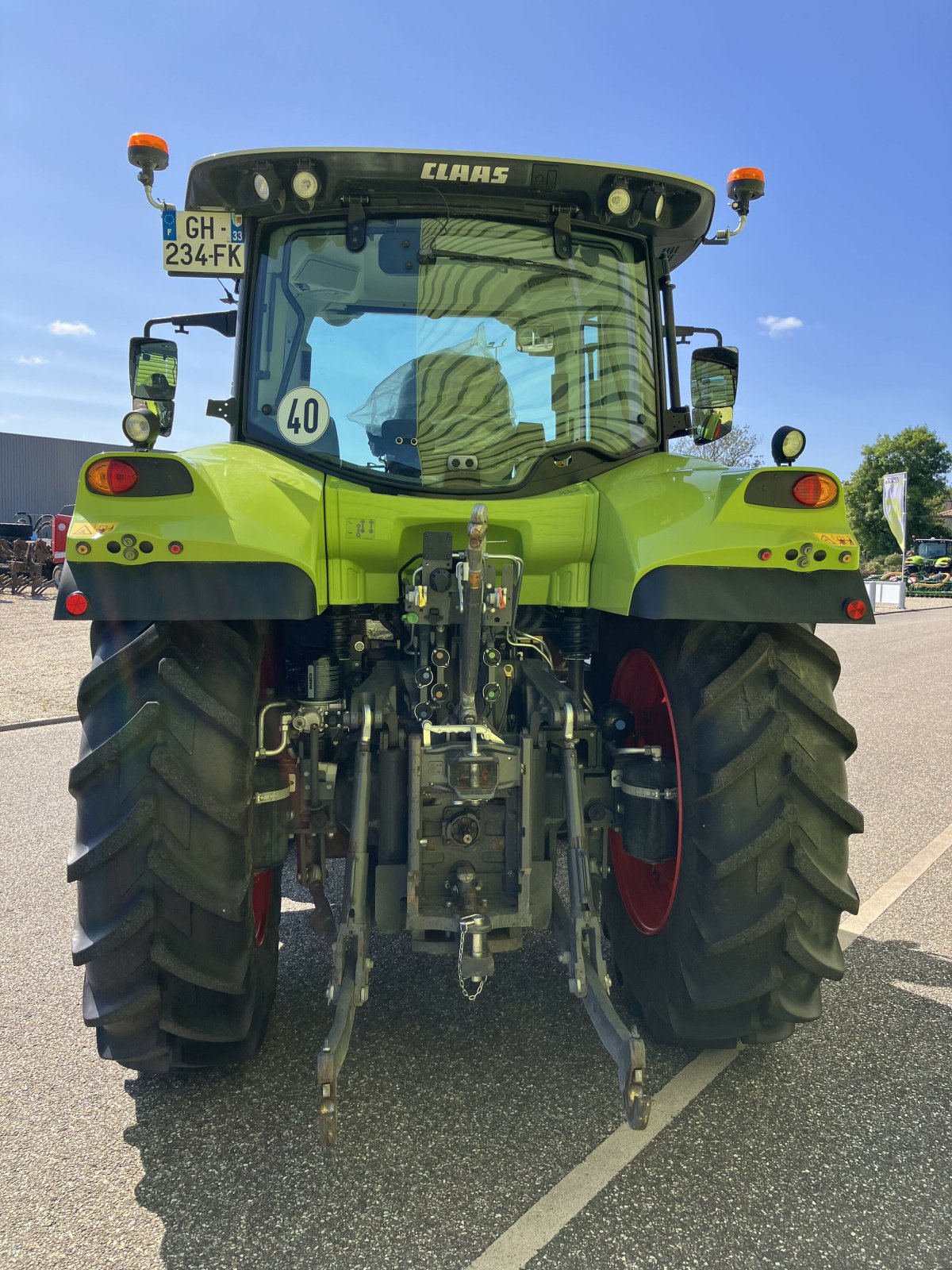 Traktor of the type CLAAS ARION 530 HEXASHIFT, Gebrauchtmaschine in AILLAS (Picture 3)