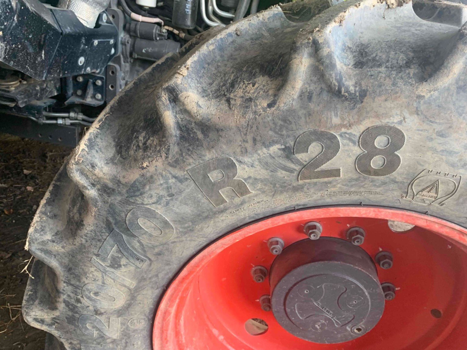 Traktor typu CLAAS ARION 530 T4I CIS, Gebrauchtmaschine v ORLEIX (Obrázek 4)