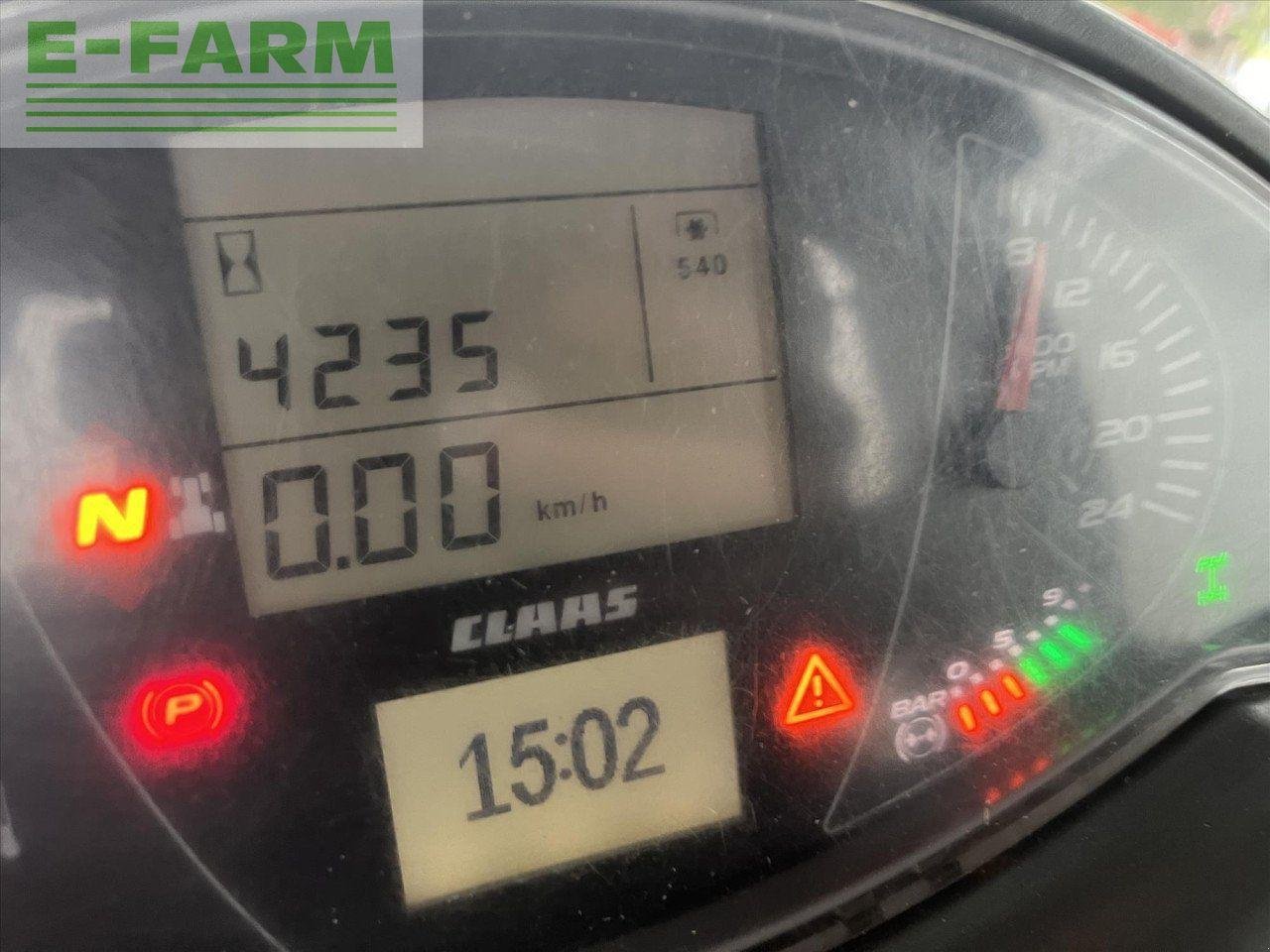 Traktor des Typs CLAAS ARION 530, Gebrauchtmaschine in SUFFOLK (Bild 10)