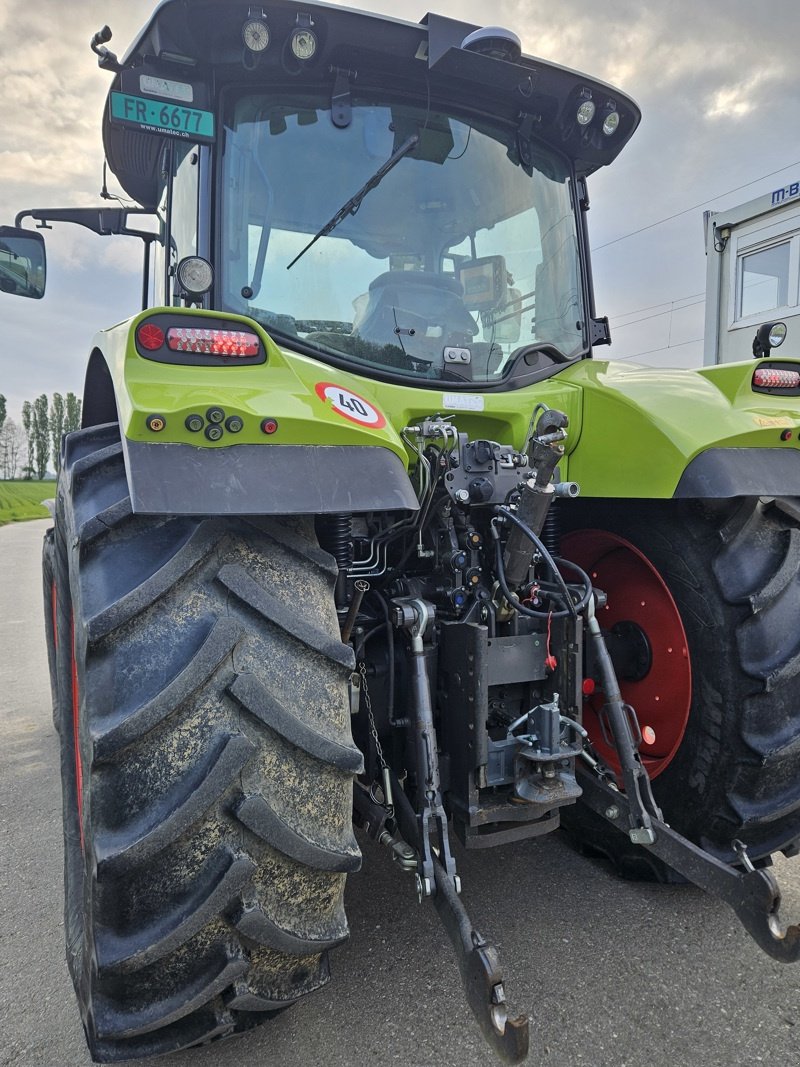Traktor of the type CLAAS Arion 530, Gebrauchtmaschine in Domdidier (Picture 4)