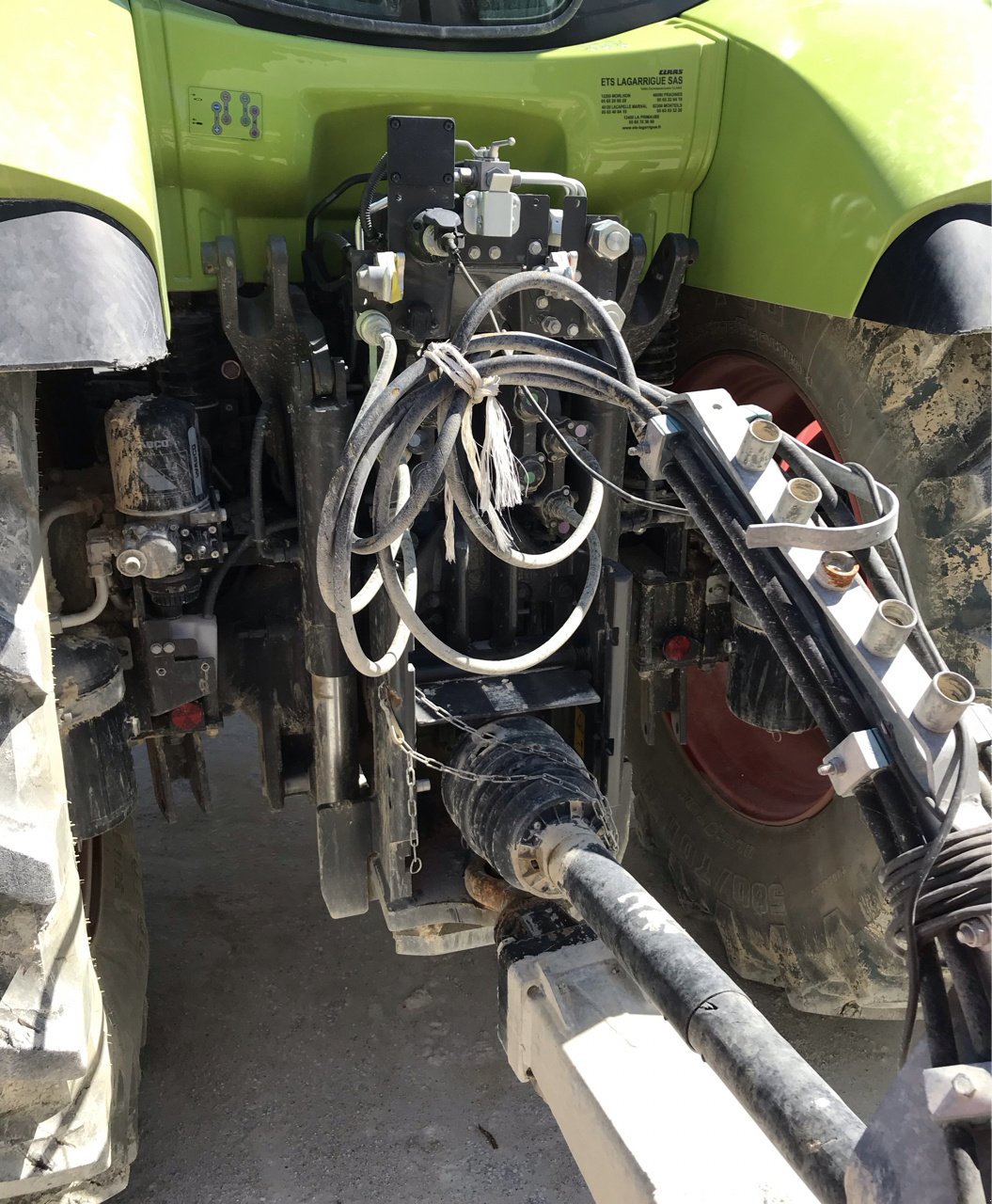 Traktor типа CLAAS ARION 530, Gebrauchtmaschine в MORLHON LE HAUT (Фотография 8)