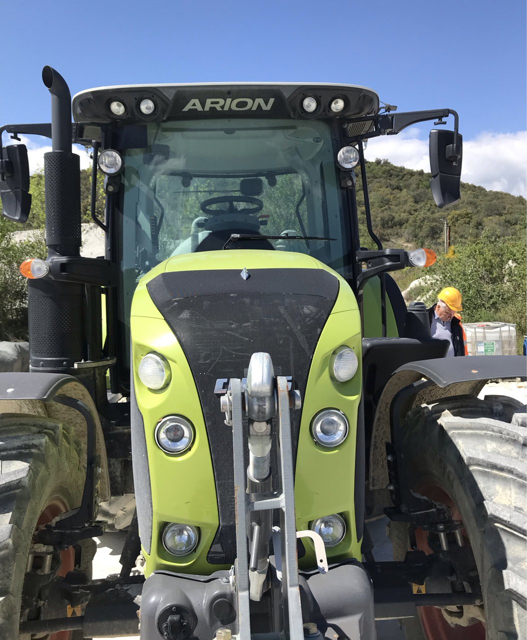 Traktor типа CLAAS ARION 530, Gebrauchtmaschine в MORLHON LE HAUT (Фотография 7)