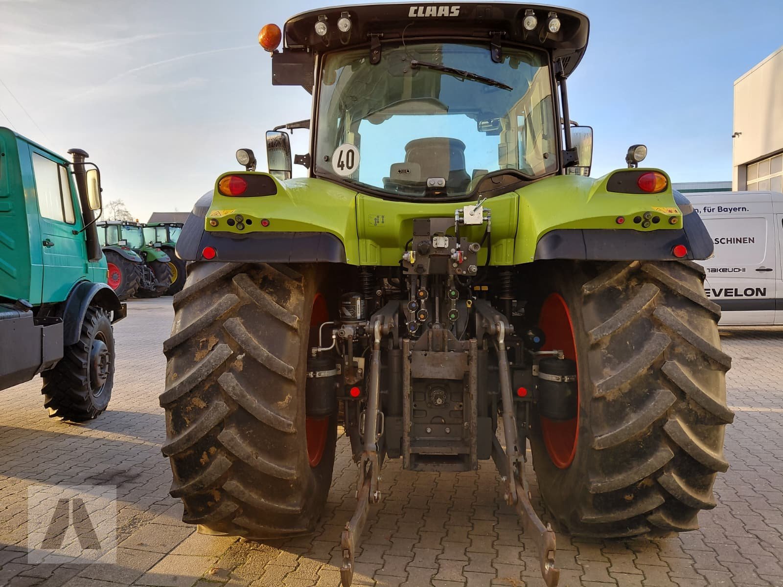 Traktor of the type CLAAS Arion 530, Gebrauchtmaschine in Regensburg (Picture 5)