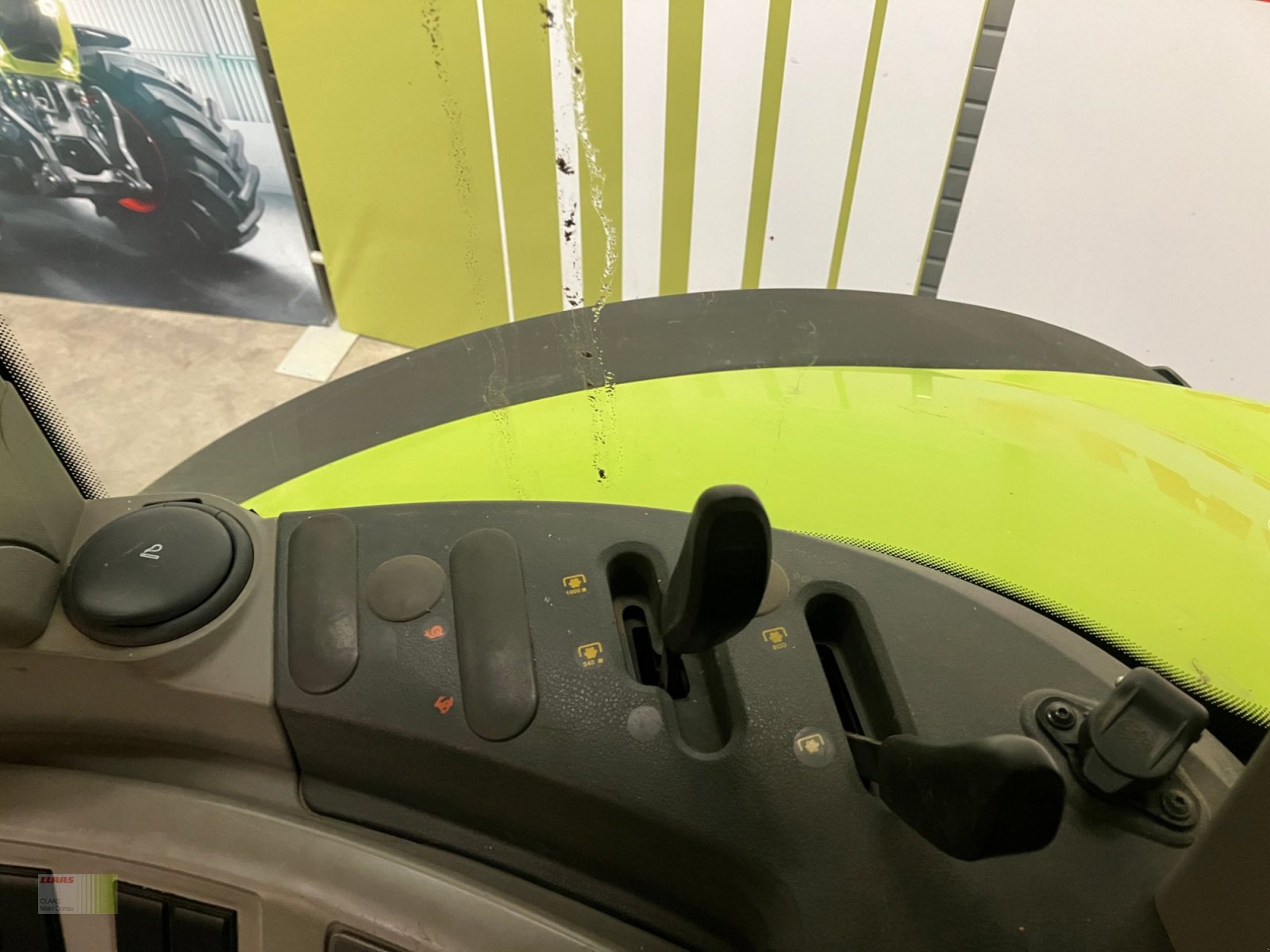 Traktor типа CLAAS ARION 540 TRAKTOR, Gebrauchtmaschine в Vohburg (Фотография 13)