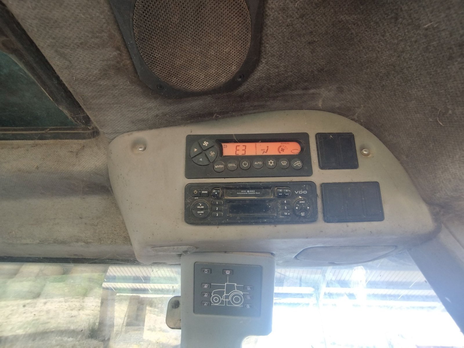 Traktor a típus CLAAS ARION 540, Gebrauchtmaschine ekkor: Le Horps (Kép 9)