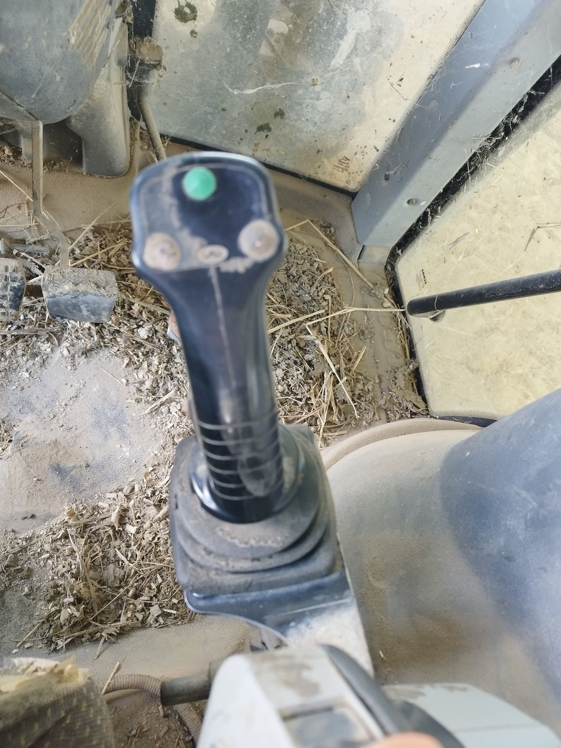 Traktor a típus CLAAS ARION 540, Gebrauchtmaschine ekkor: Le Horps (Kép 5)