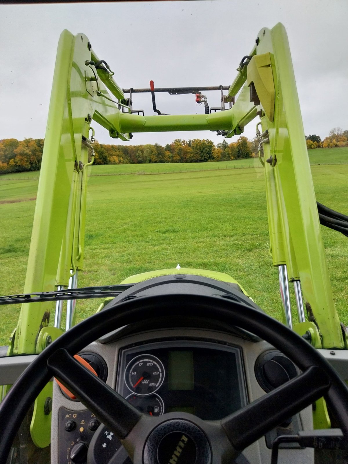 Traktor du type CLAAS Arion 540, Gebrauchtmaschine en Ehingen (Photo 4)
