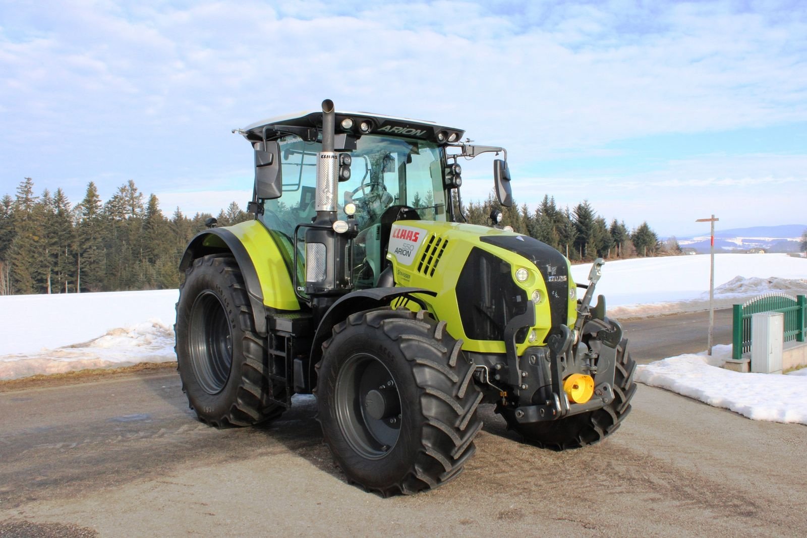 Traktor tipa CLAAS Arion 550 CEBIS CMATIC, Gebrauchtmaschine u Neukirchen am Walde  (Slika 1)