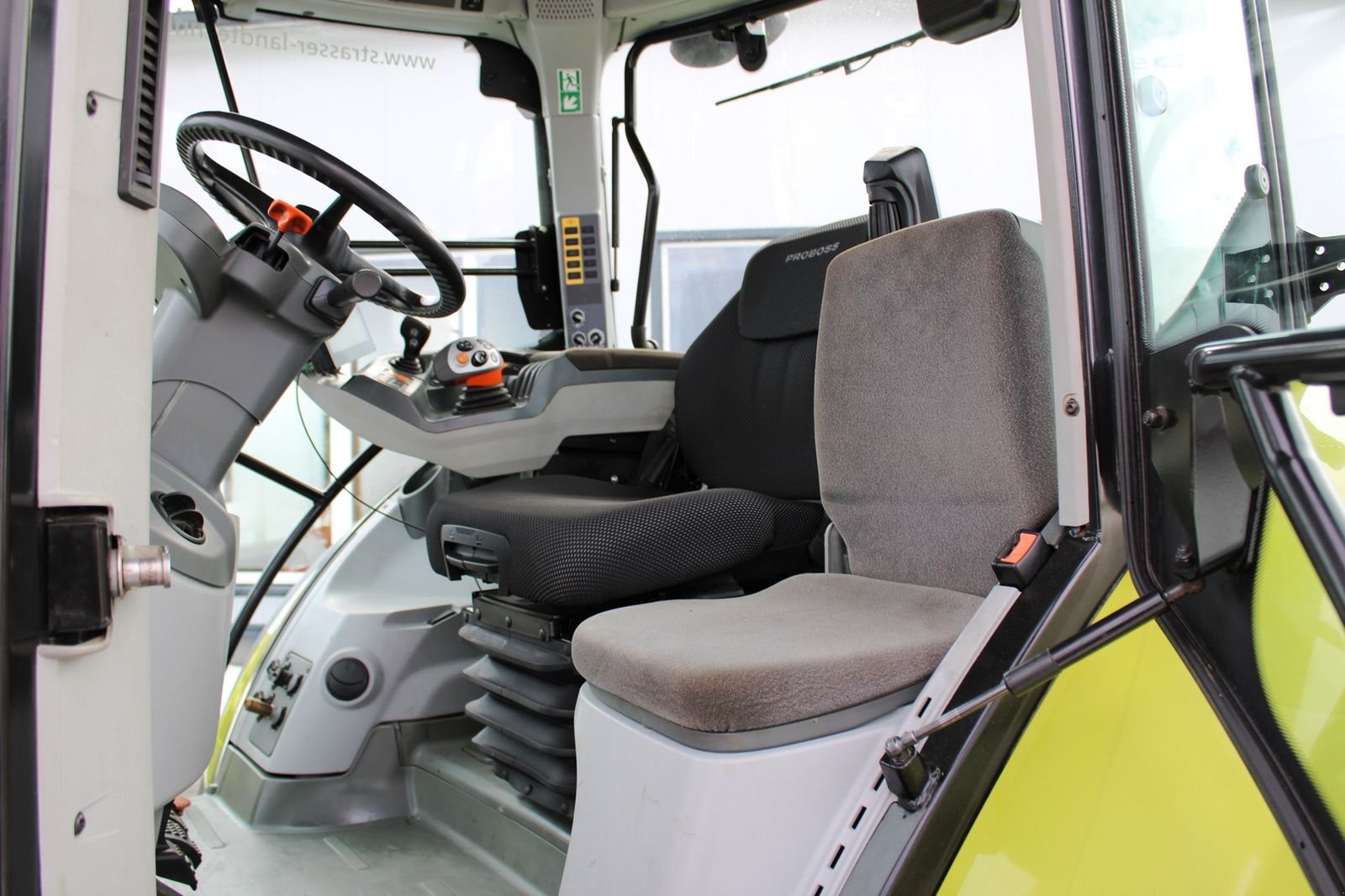 Traktor tipa CLAAS Arion 550 CEBIS CMATIC, Gebrauchtmaschine u Neukirchen am Walde  (Slika 16)