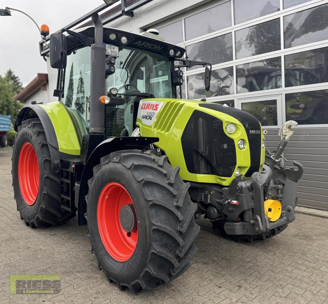 Traktor typu CLAAS ARION 550 CEBIS Hexashift A34, Gebrauchtmaschine w Homberg/Ohm - Maulbach (Zdjęcie 9)