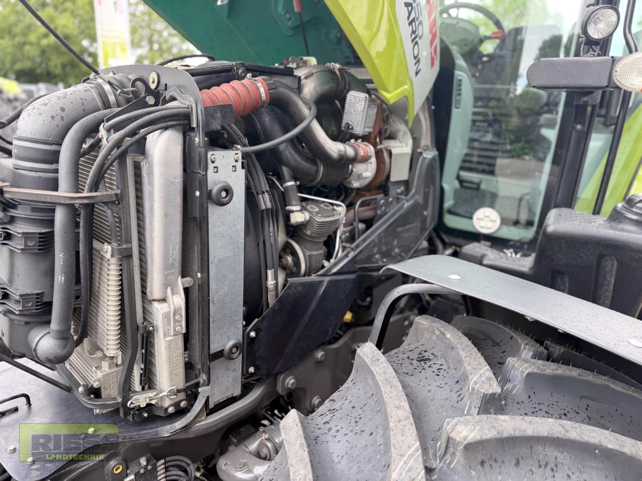 Traktor typu CLAAS ARION 550 CEBIS Hexashift A34, Gebrauchtmaschine w Homberg/Ohm - Maulbach (Zdjęcie 14)