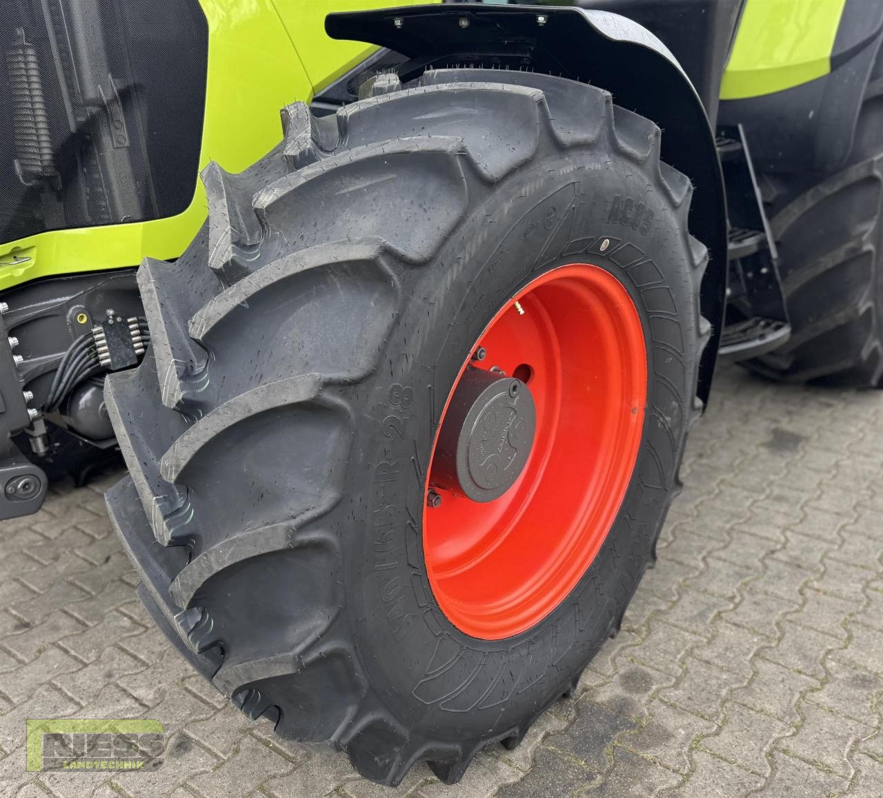 Traktor typu CLAAS ARION 550 CEBIS Hexashift A34, Gebrauchtmaschine w Homberg/Ohm - Maulbach (Zdjęcie 15)