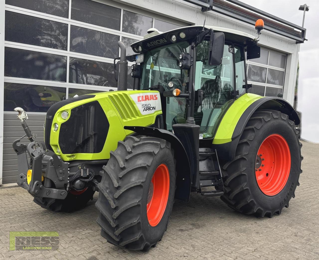 Traktor a típus CLAAS ARION 550 CEBIS Hexashift A34, Gebrauchtmaschine ekkor: Homberg/Ohm - Maulbach (Kép 1)