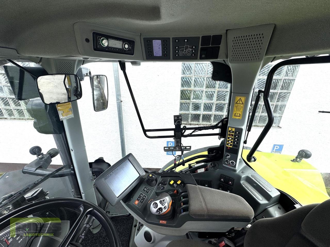 Traktor tipa CLAAS ARION 550 CEBIS Hexashift A34, Gebrauchtmaschine u Homberg/Ohm - Maulbach (Slika 15)