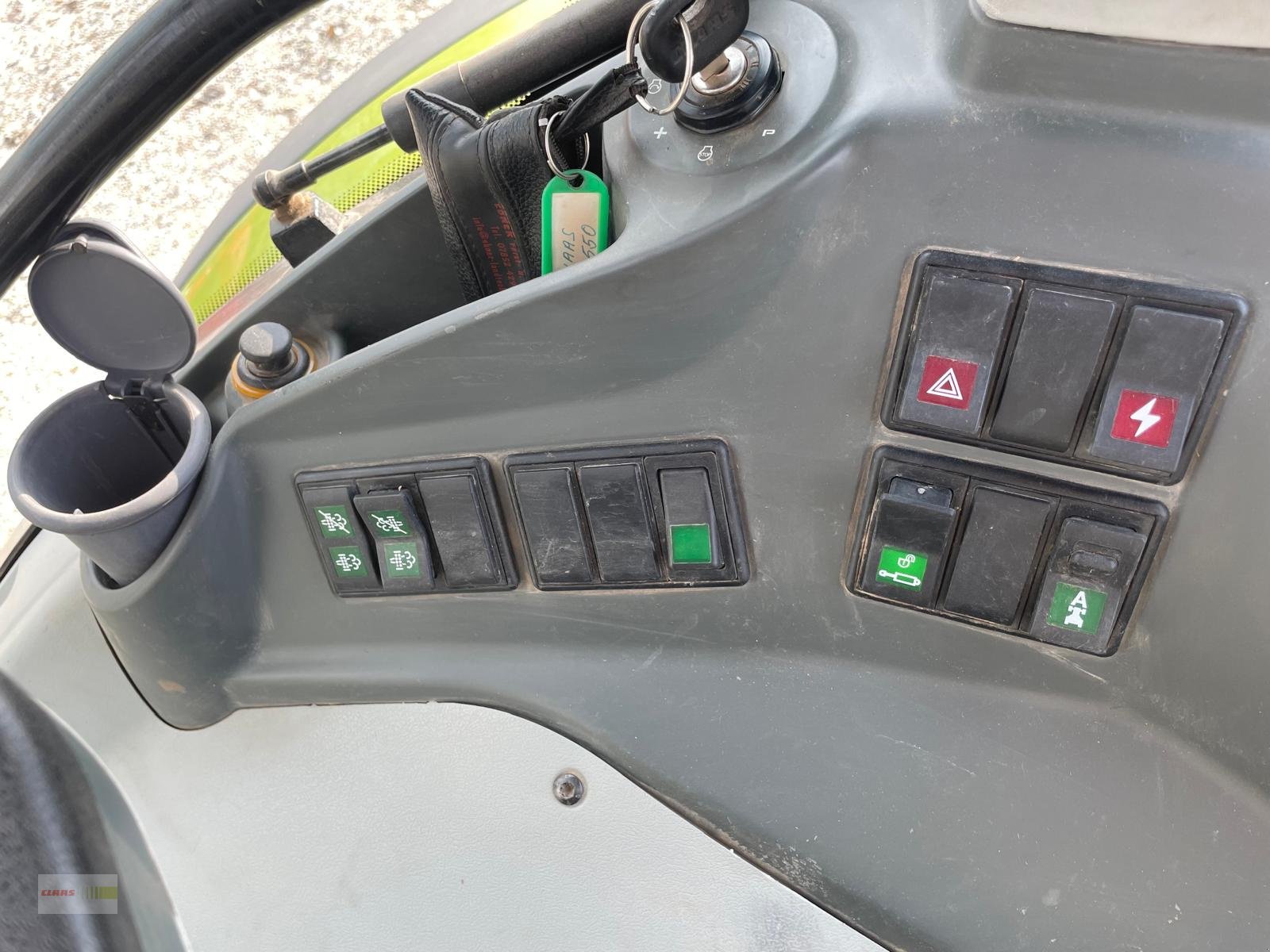 Traktor du type CLAAS Arion 550 CEBIS, Gebrauchtmaschine en Langenau (Photo 12)