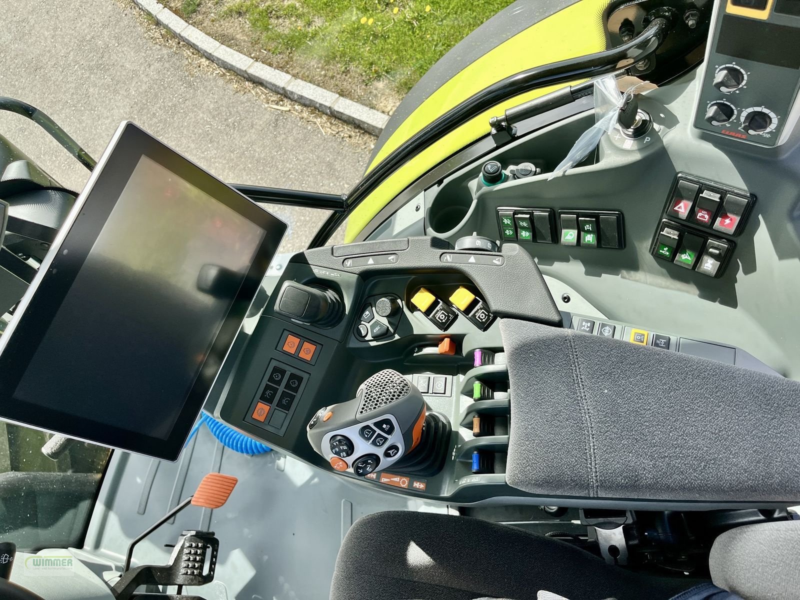 Traktor des Typs CLAAS ARION 550 CMATIC CBIS / STUFENLOS (ARION 500), Neumaschine in Kematen (Bild 16)