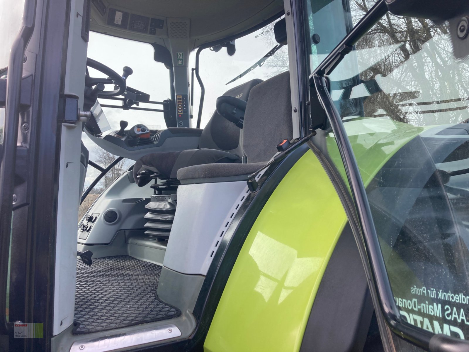 Traktor des Typs CLAAS Arion 550 Cmatic Cebis, Gebrauchtmaschine in Vohburg (Bild 7)