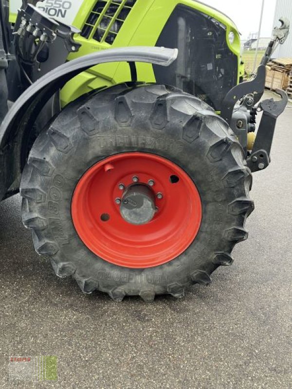 Traktor of the type CLAAS ARION 550 CMATIC  CEBIS, Vorführmaschine in Asbach-Bäumenheim (Picture 11)