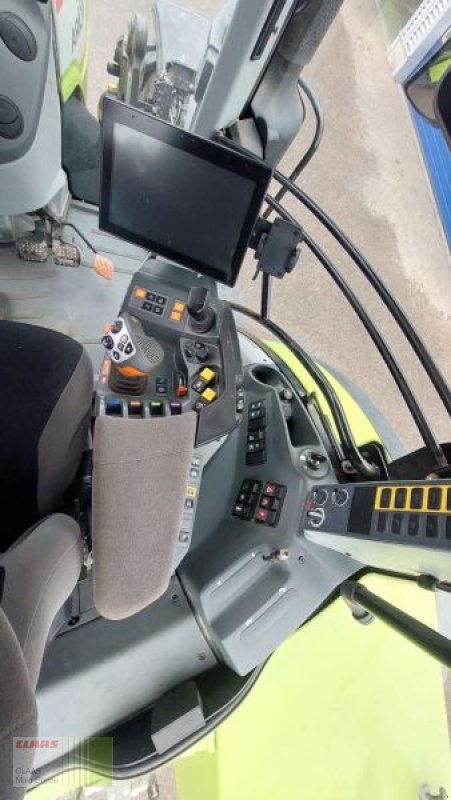 Traktor of the type CLAAS ARION 550 CMATIC  CEBIS, Vorführmaschine in Asbach-Bäumenheim (Picture 22)