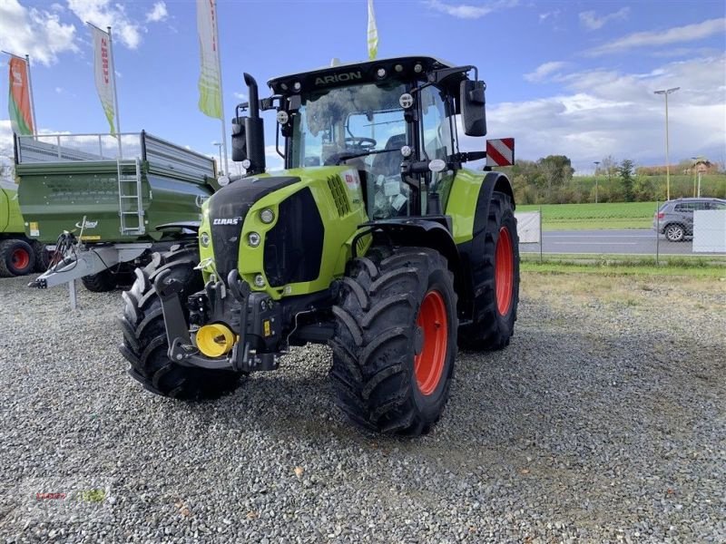 Traktor des Typs CLAAS ARION 550 CMATIC CEBIS, Neumaschine in Mengkofen (Bild 3)