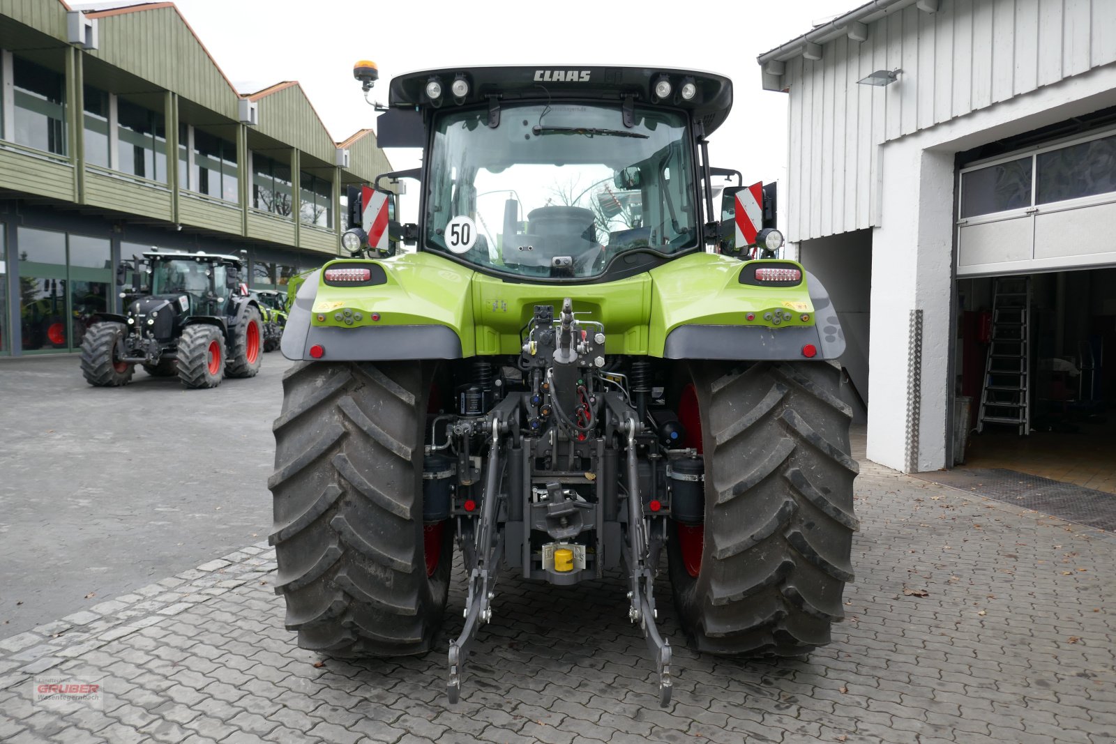 Traktor типа CLAAS Arion 550 CMATIC CEBIS, Gebrauchtmaschine в Dorfen (Фотография 4)