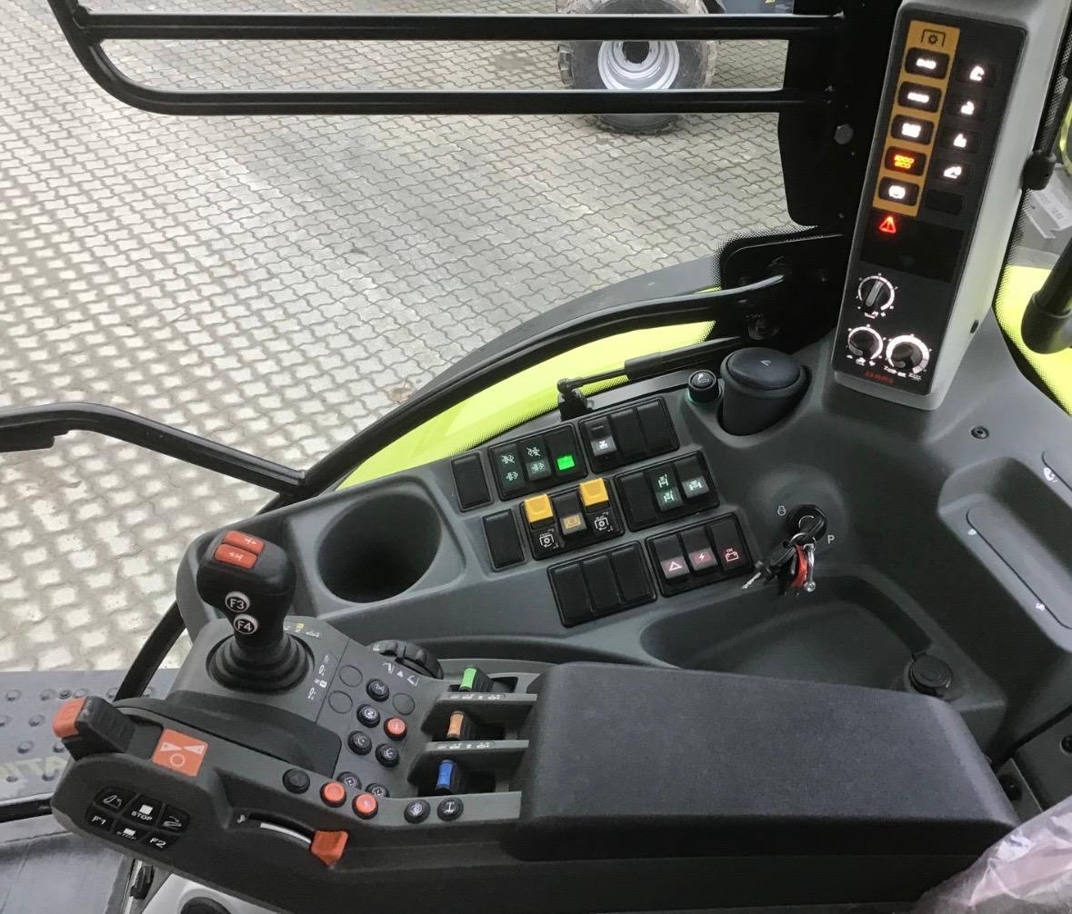 Traktor типа CLAAS Arion 550 CMATIC  CIS+, Gebrauchtmaschine в Versmold (Фотография 5)