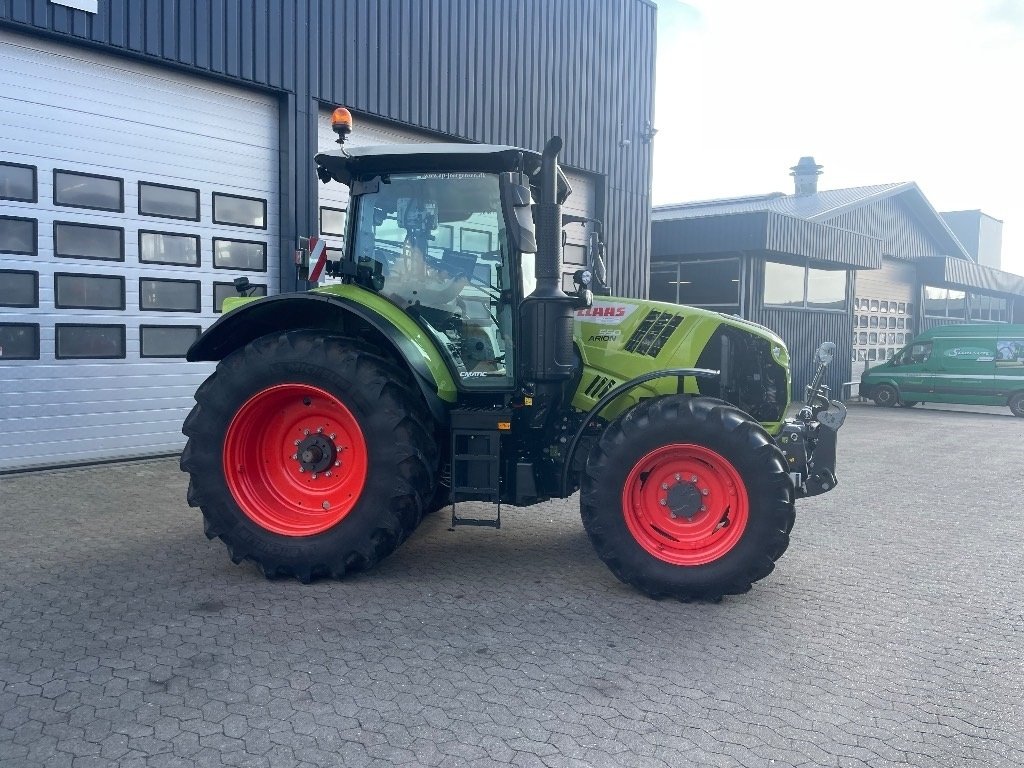 Traktor του τύπου CLAAS Arion 550 Cmatic, Gebrauchtmaschine σε Ribe (Φωτογραφία 11)