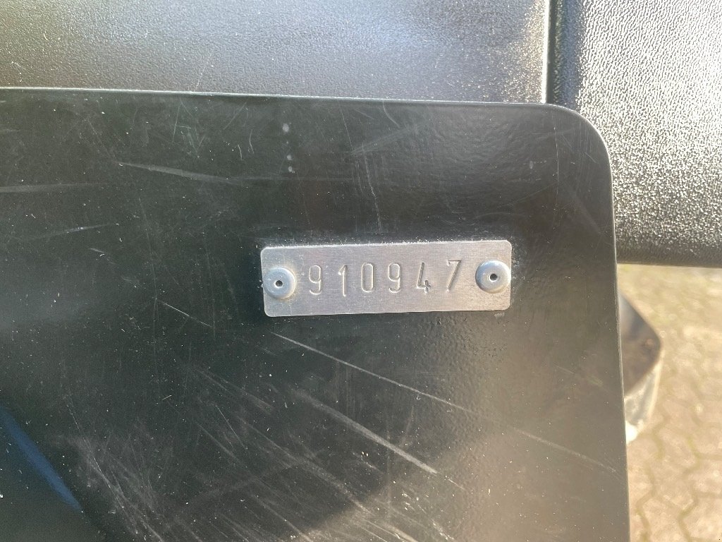 Traktor του τύπου CLAAS Arion 550 Cmatic, Gebrauchtmaschine σε Ribe (Φωτογραφία 25)