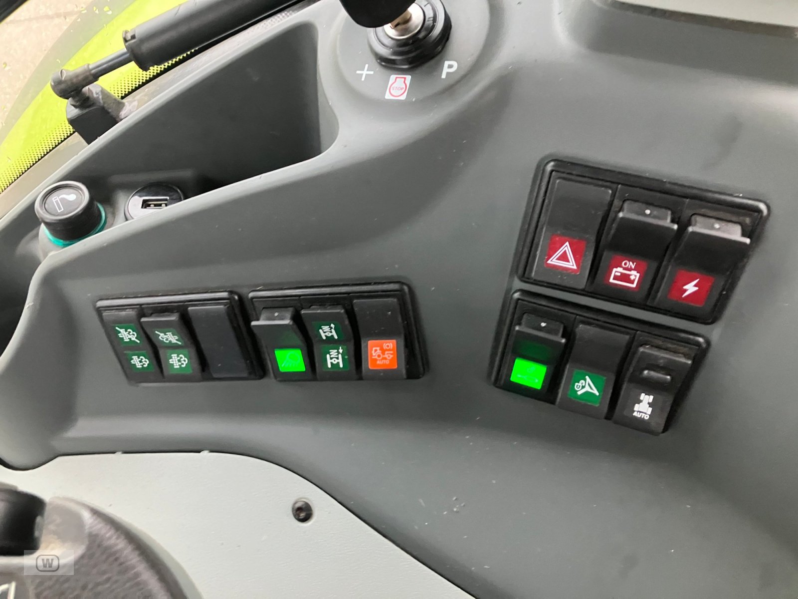 Traktor типа CLAAS Arion 550 Cmatic, Gebrauchtmaschine в Zell an der Pram (Фотография 26)