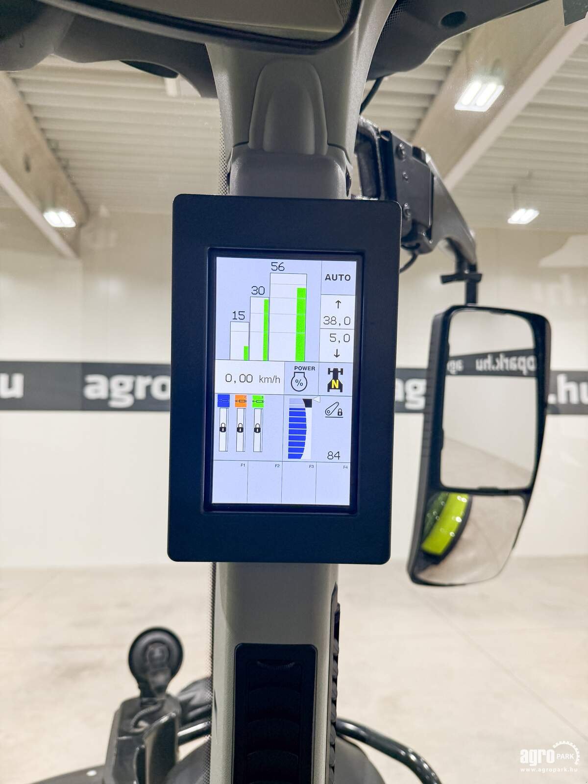 Traktor typu CLAAS Arion 550, Gebrauchtmaschine v Csengele (Obrázok 26)