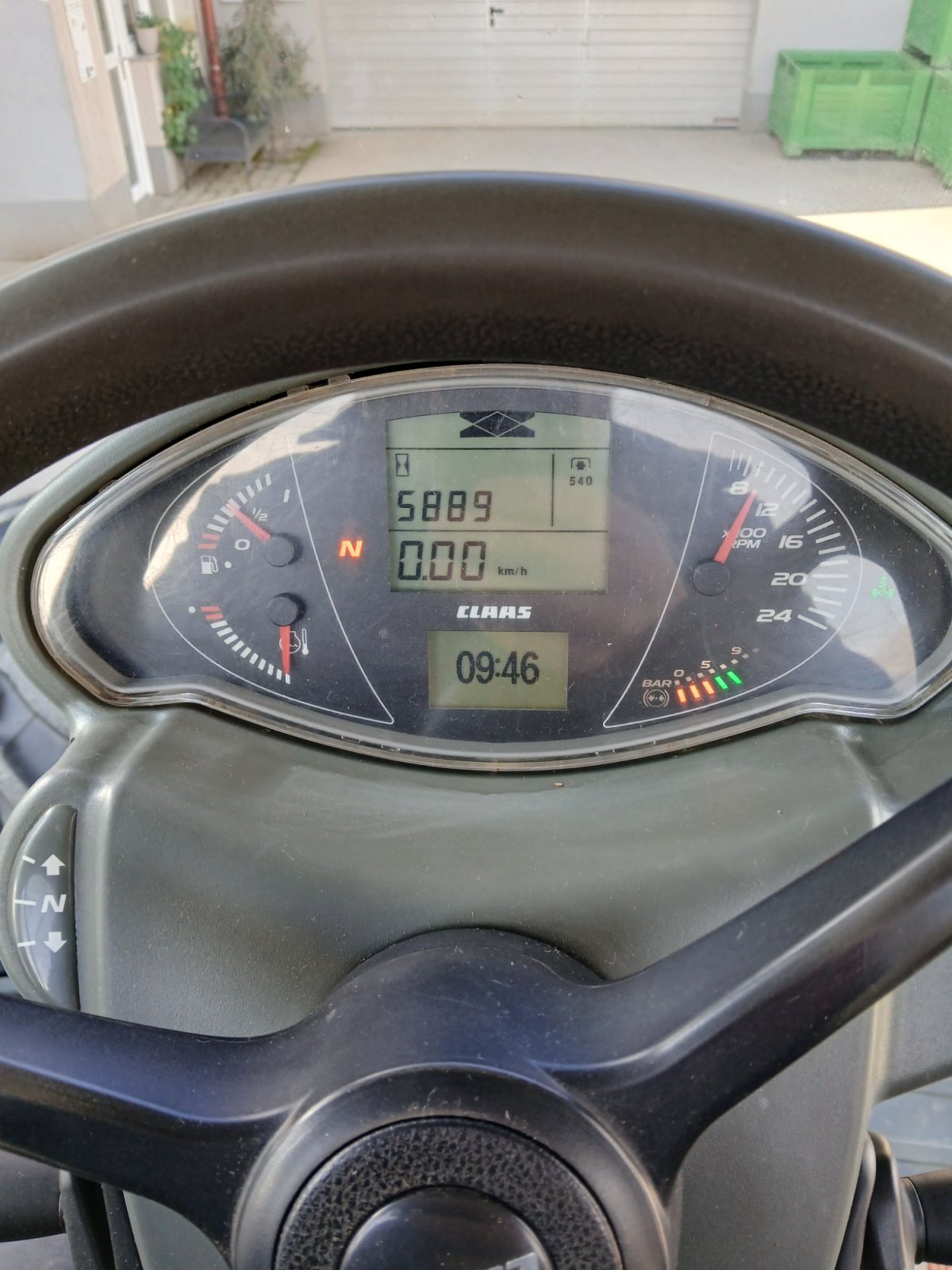 Traktor a típus CLAAS Arion 550, Gebrauchtmaschine ekkor: Naklo (Kép 4)