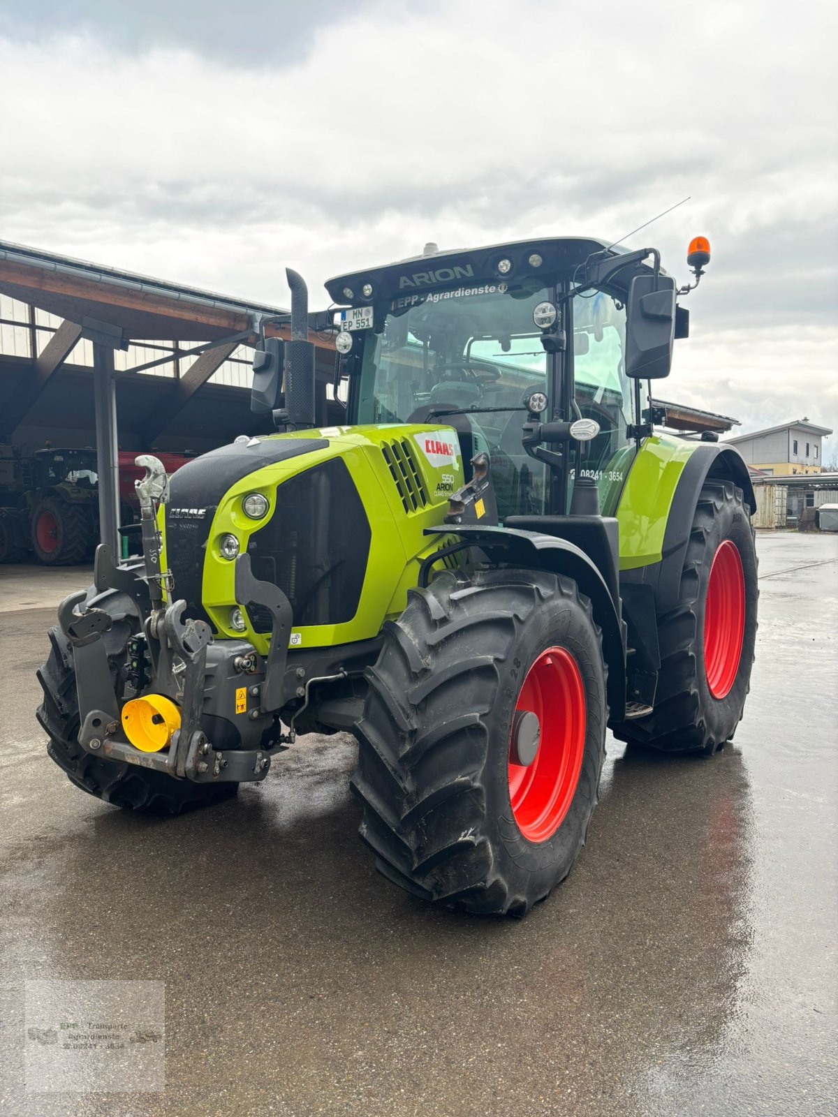 Traktor του τύπου CLAAS Arion 550, Gebrauchtmaschine σε Wiedergeltingen (Φωτογραφία 1)