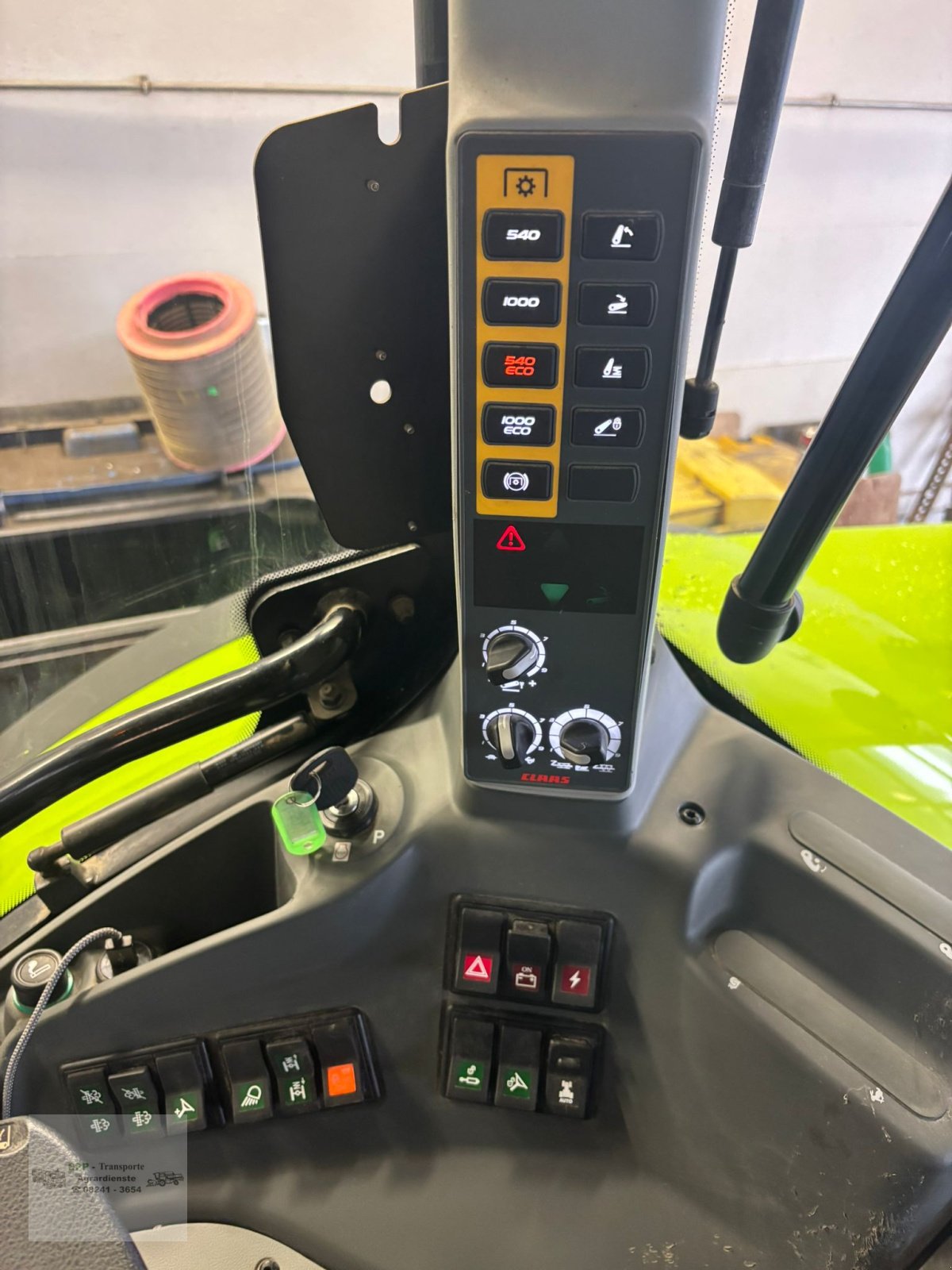 Traktor του τύπου CLAAS Arion 550, Gebrauchtmaschine σε Wiedergeltingen (Φωτογραφία 8)