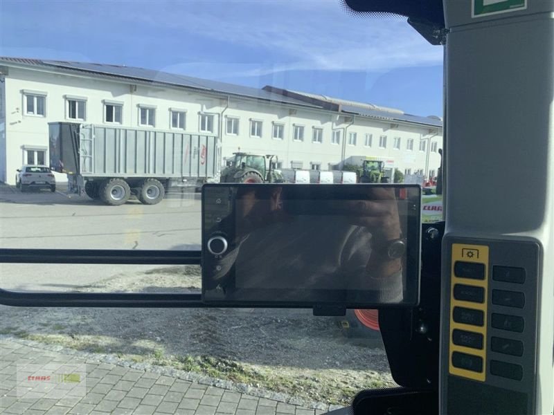 Traktor типа CLAAS ARION 570 CMATIC CEBIS, Vorführmaschine в Töging am Inn (Фотография 16)