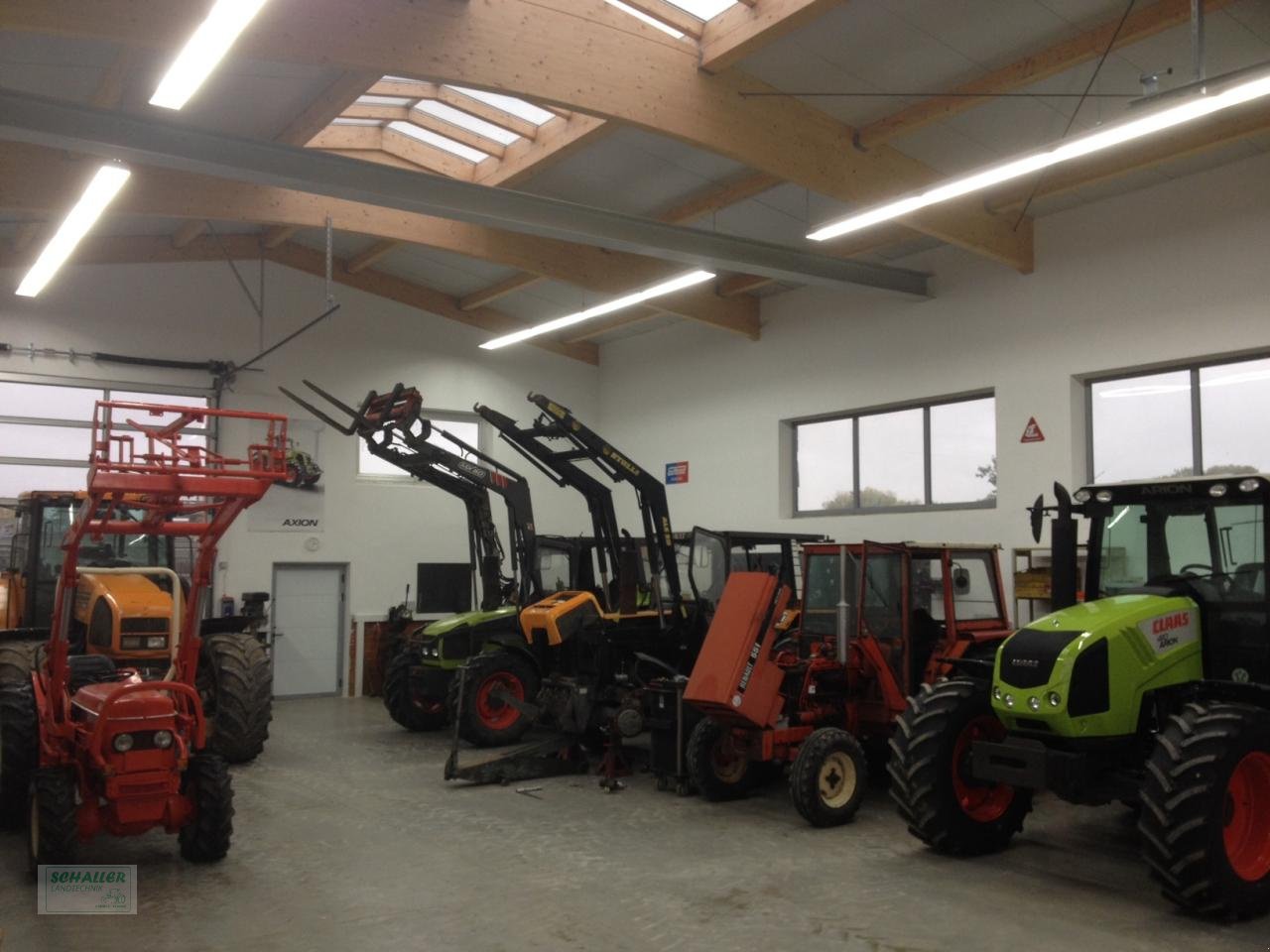 Traktor του τύπου CLAAS Arion 570 Cmatic Vorführmaschine Vollausstattung mit Lenksystem, Neumaschine σε Geiselhöring (Φωτογραφία 5)