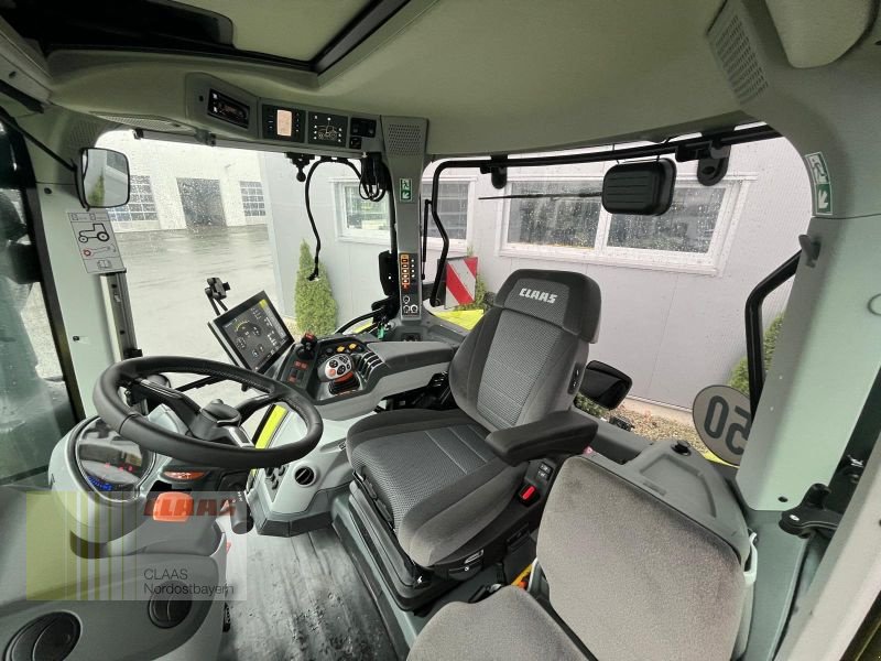 Traktor des Typs CLAAS ARION 570 *CNOB* 4 Jahre 0%, Neumaschine in Hof (Bild 6)