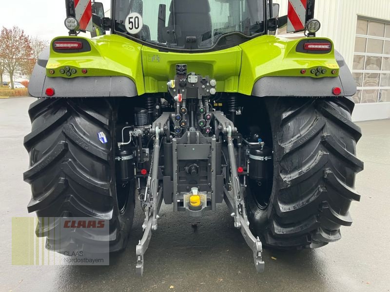 Traktor des Typs CLAAS ARION 570 *CNOB* 4 Jahre 0%, Neumaschine in Hof (Bild 6)