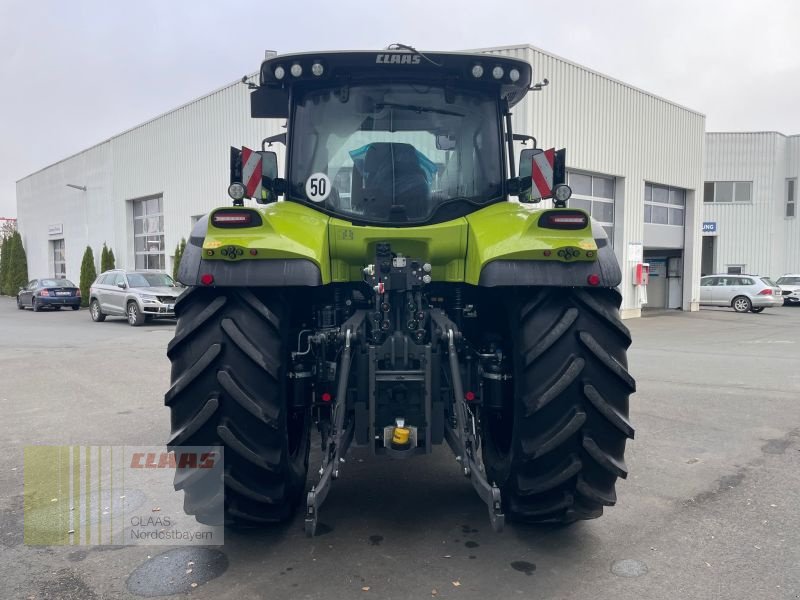 Traktor des Typs CLAAS ARION 570 *CNOB* 4 JAHRE 0%, Neumaschine in Hof (Bild 6)
