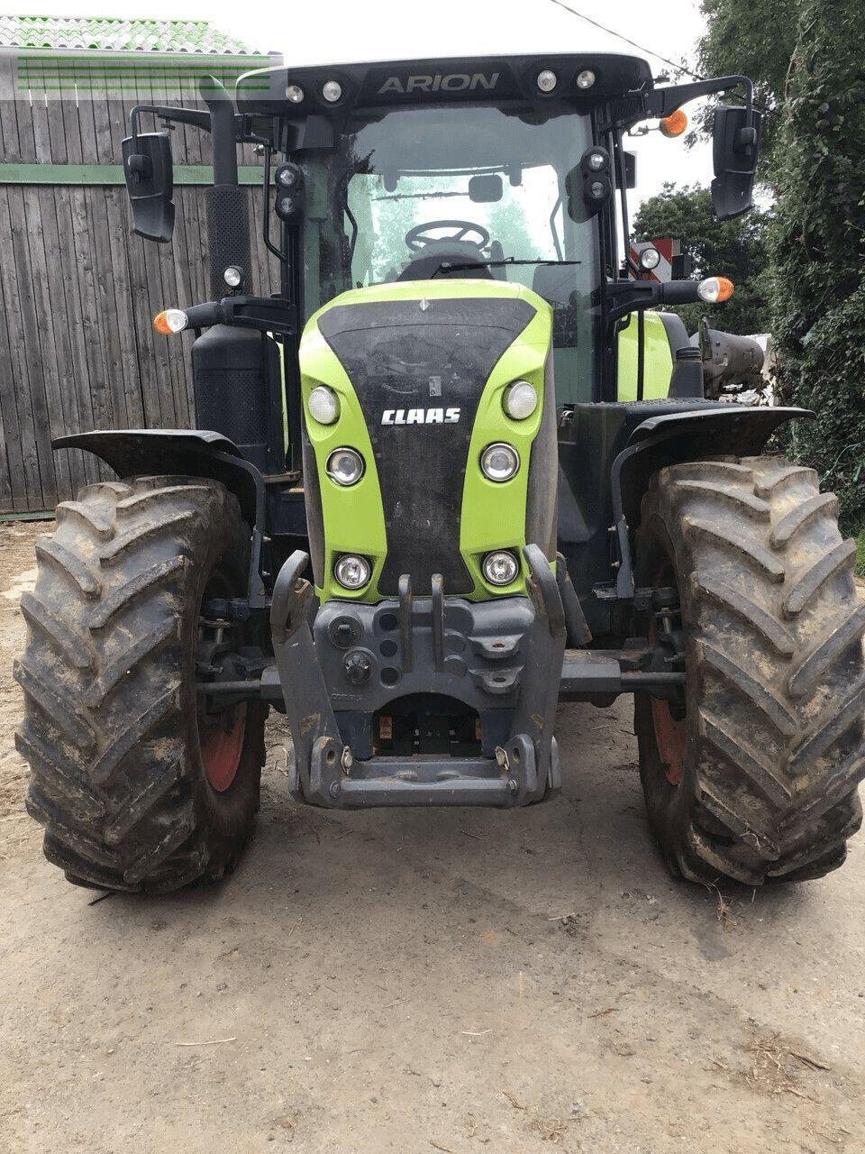 Traktor del tipo CLAAS arion 610 (a76/100), Gebrauchtmaschine en PLOUIGNEAU (Imagen 3)
