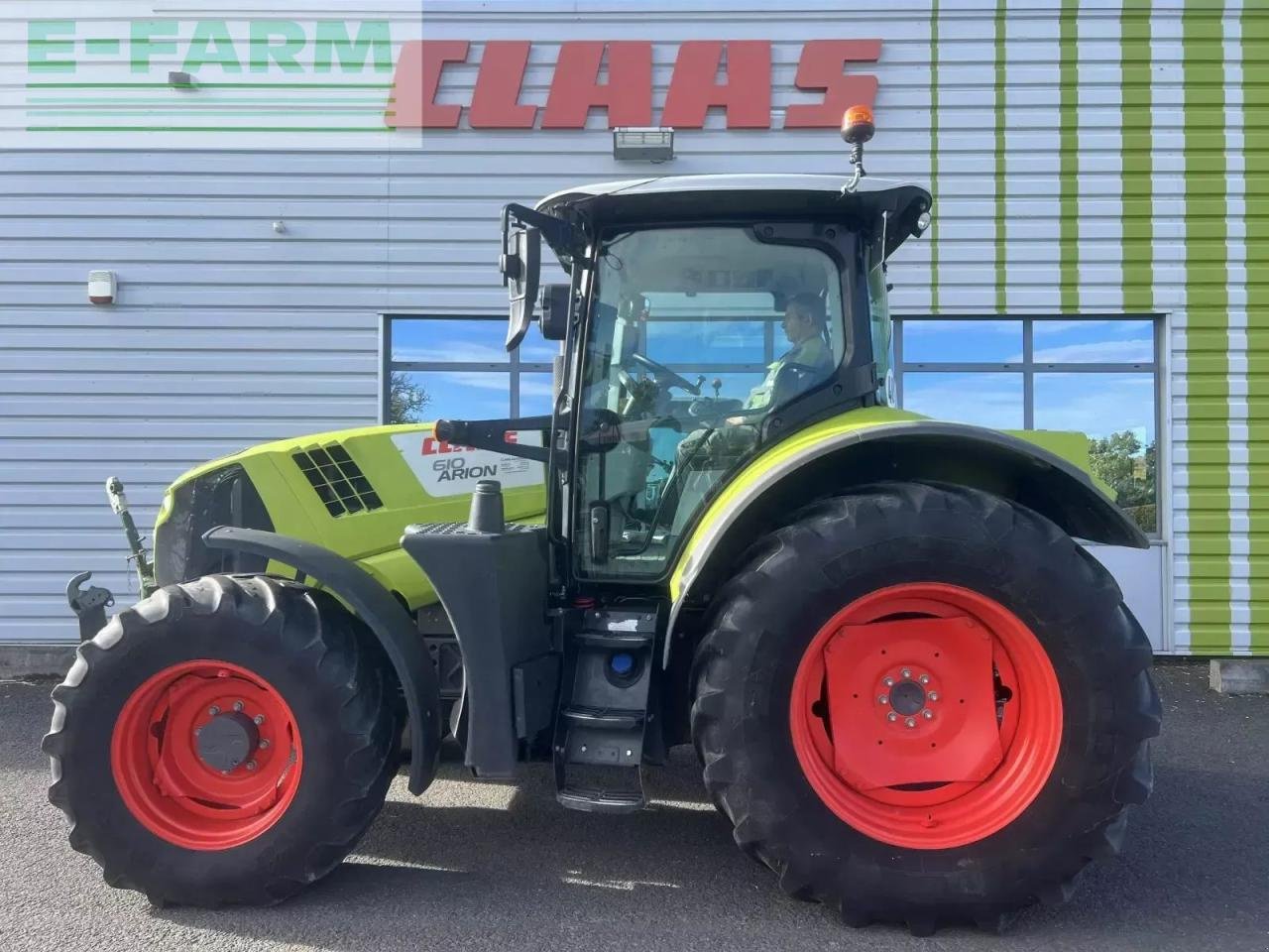 Traktor типа CLAAS arion 610 advance, Gebrauchtmaschine в SAULZET (Фотография 5)
