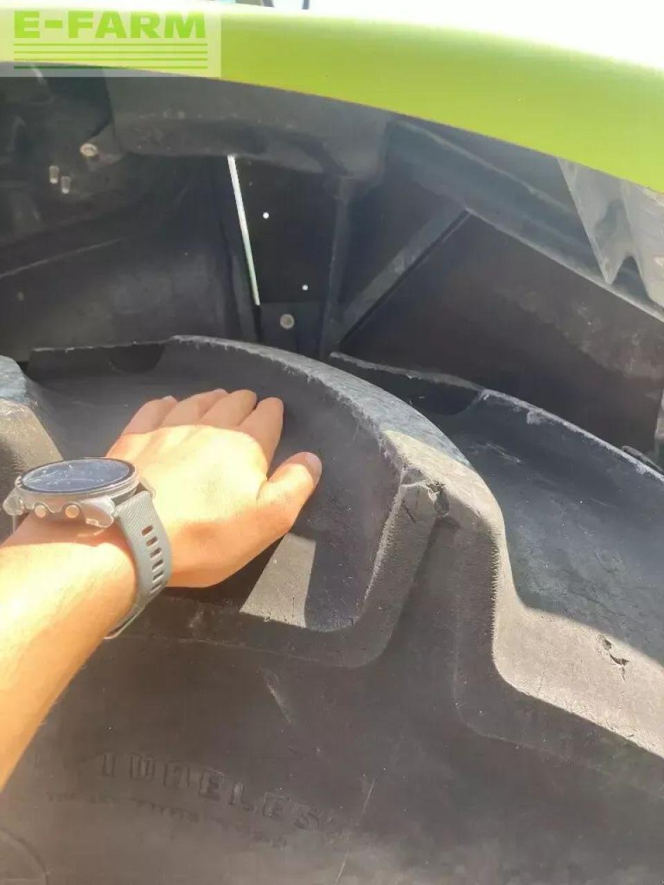 Traktor typu CLAAS arion 610 c, Gebrauchtmaschine v ST ANDIOL (Obrázek 11)