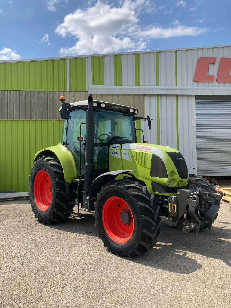 Traktor typu CLAAS ARION 610 C, Gebrauchtmaschine w SAINT ANDIOL (Zdjęcie 1)