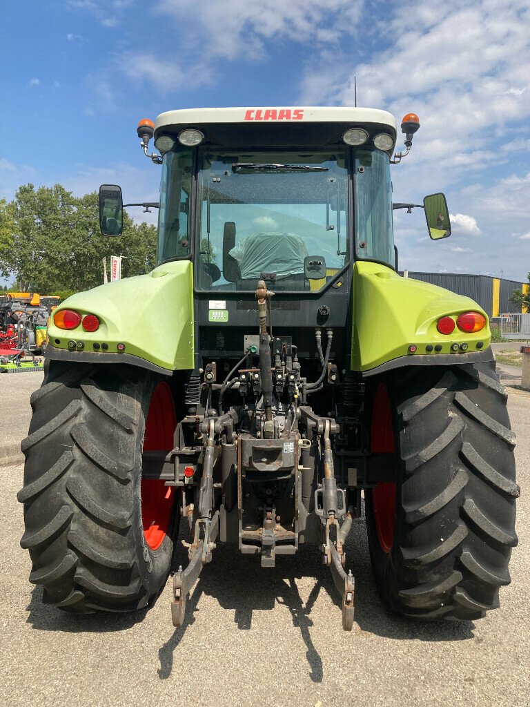 Traktor typu CLAAS ARION 610 C, Gebrauchtmaschine w SAINT ANDIOL (Zdjęcie 5)